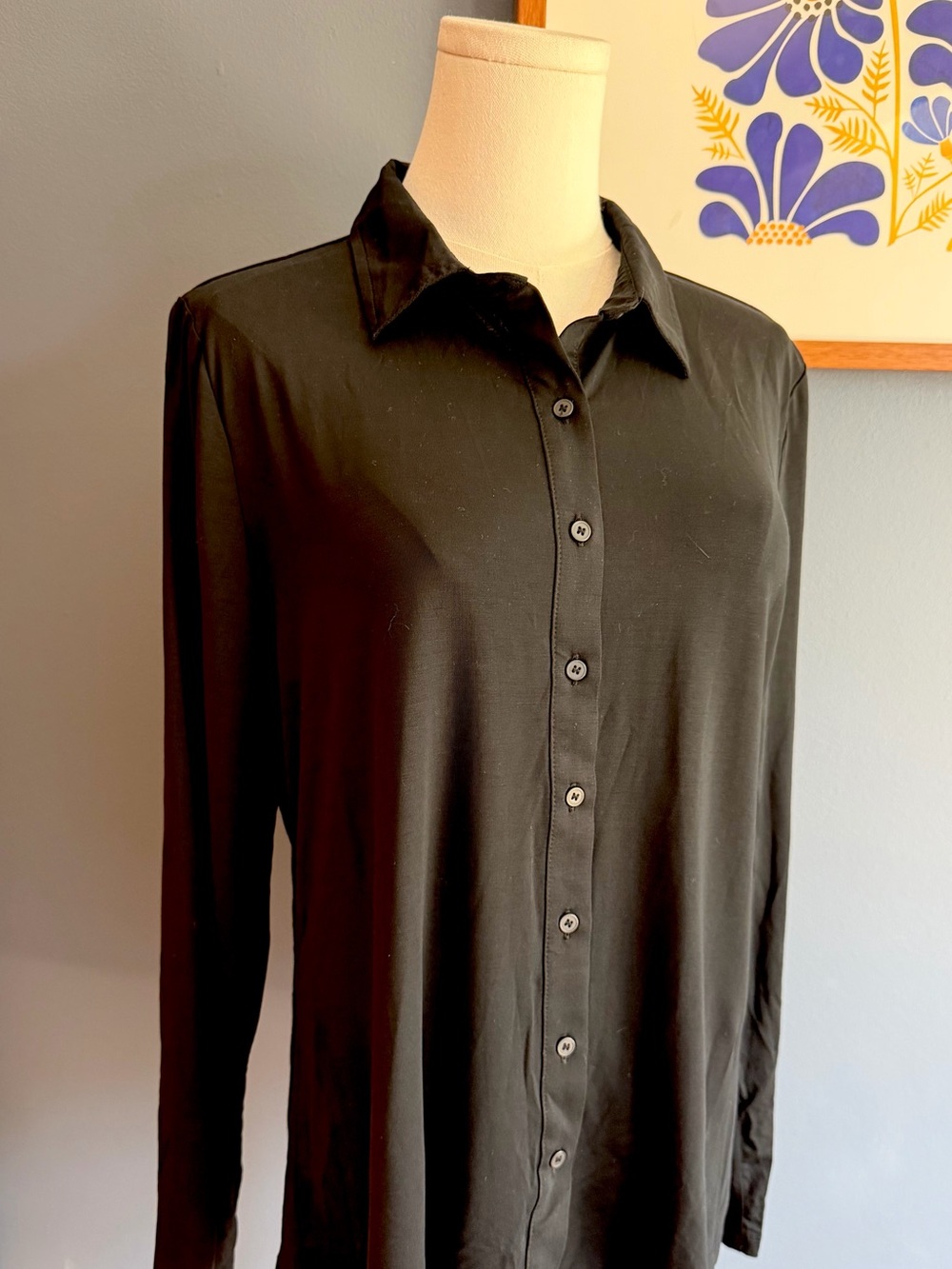 LOFT Black Women’s Long-Sleeve Button-Down Shirt
